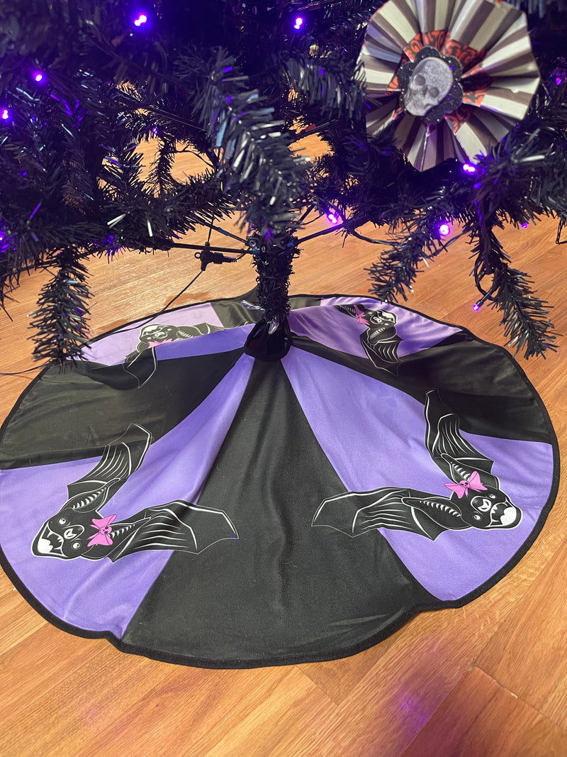 Stitchy's Bat Tree Skirt